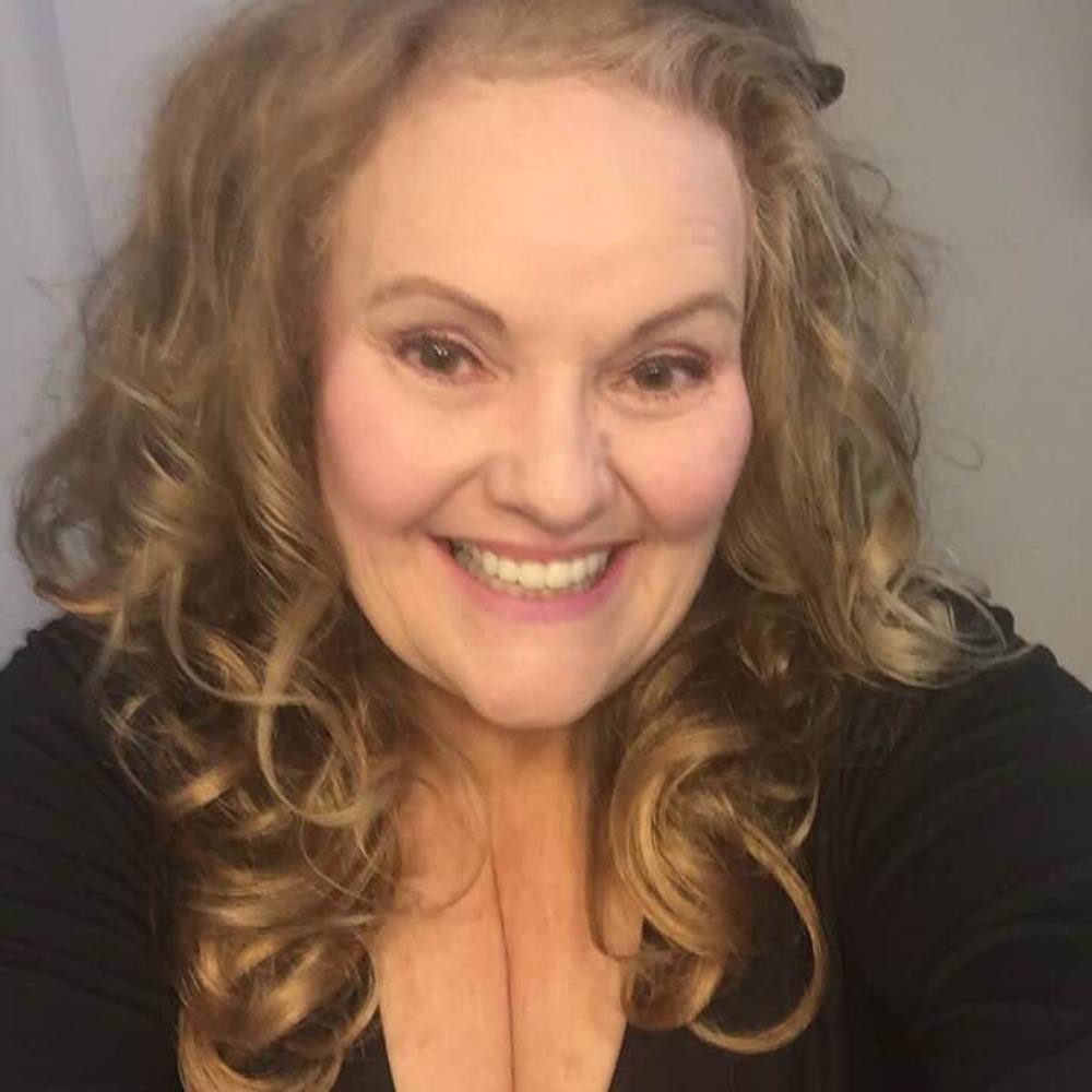 Meet your Posher, Becky
